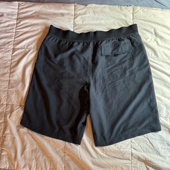 NWT Men's Prana Mojo Hiking Performance Shorts, Black, Size XL - Picture 2 of 9